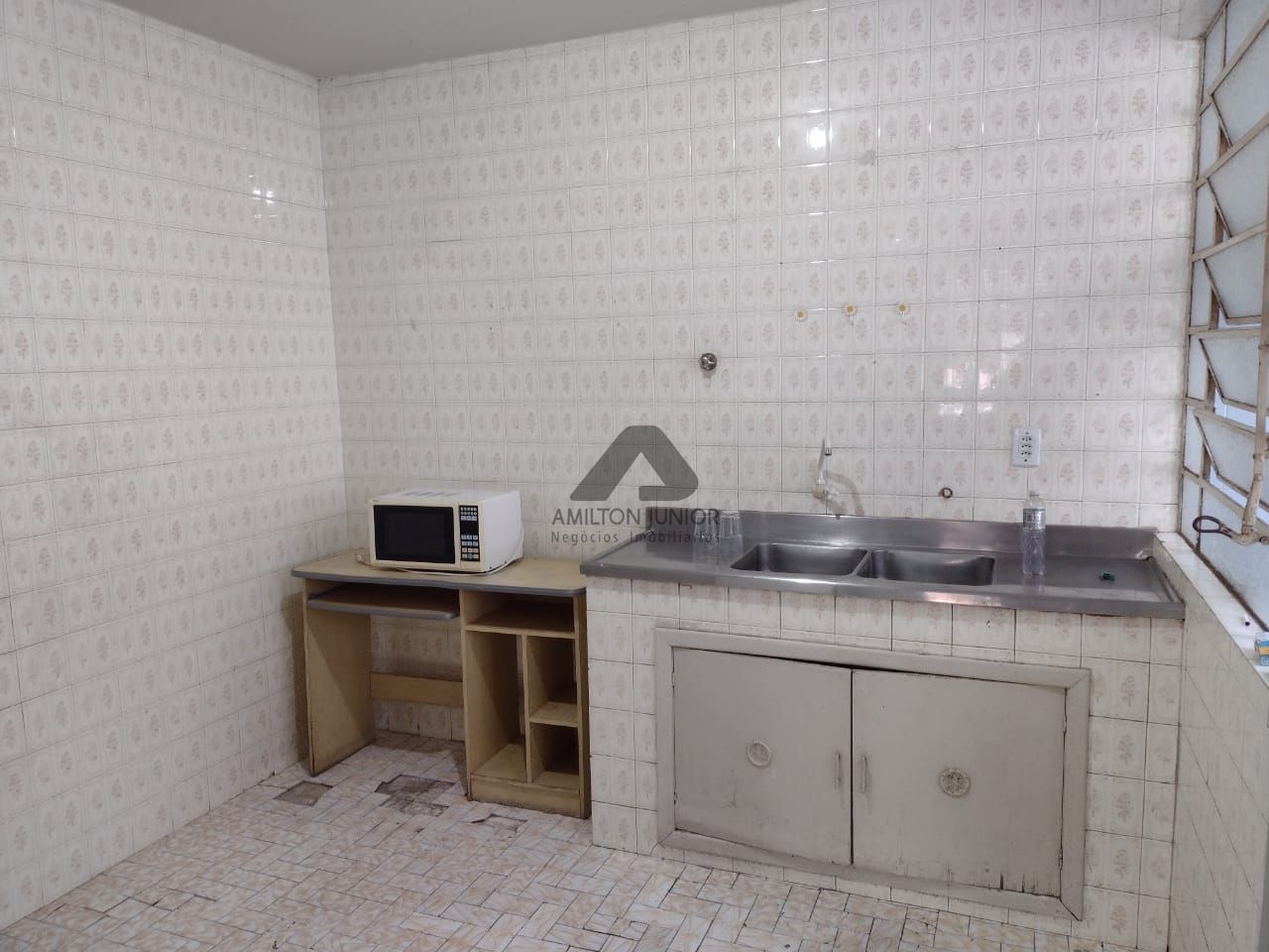 Apartamento à venda com 3 quartos, 98m² - Foto 9