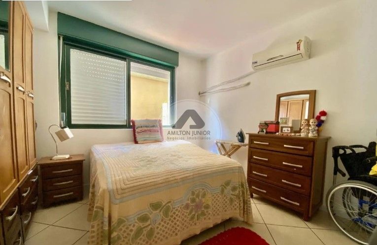 Apartamento à venda com 3 quartos, 247m² - Foto 6