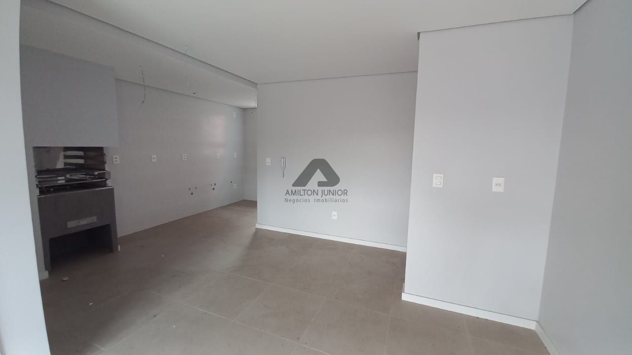 Apartamento à venda com 2 quartos, 67m² - Foto 7