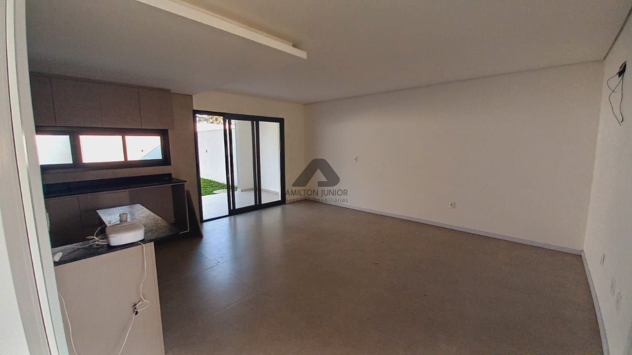 Casa à venda com 3 quartos, 172m² - Foto 19