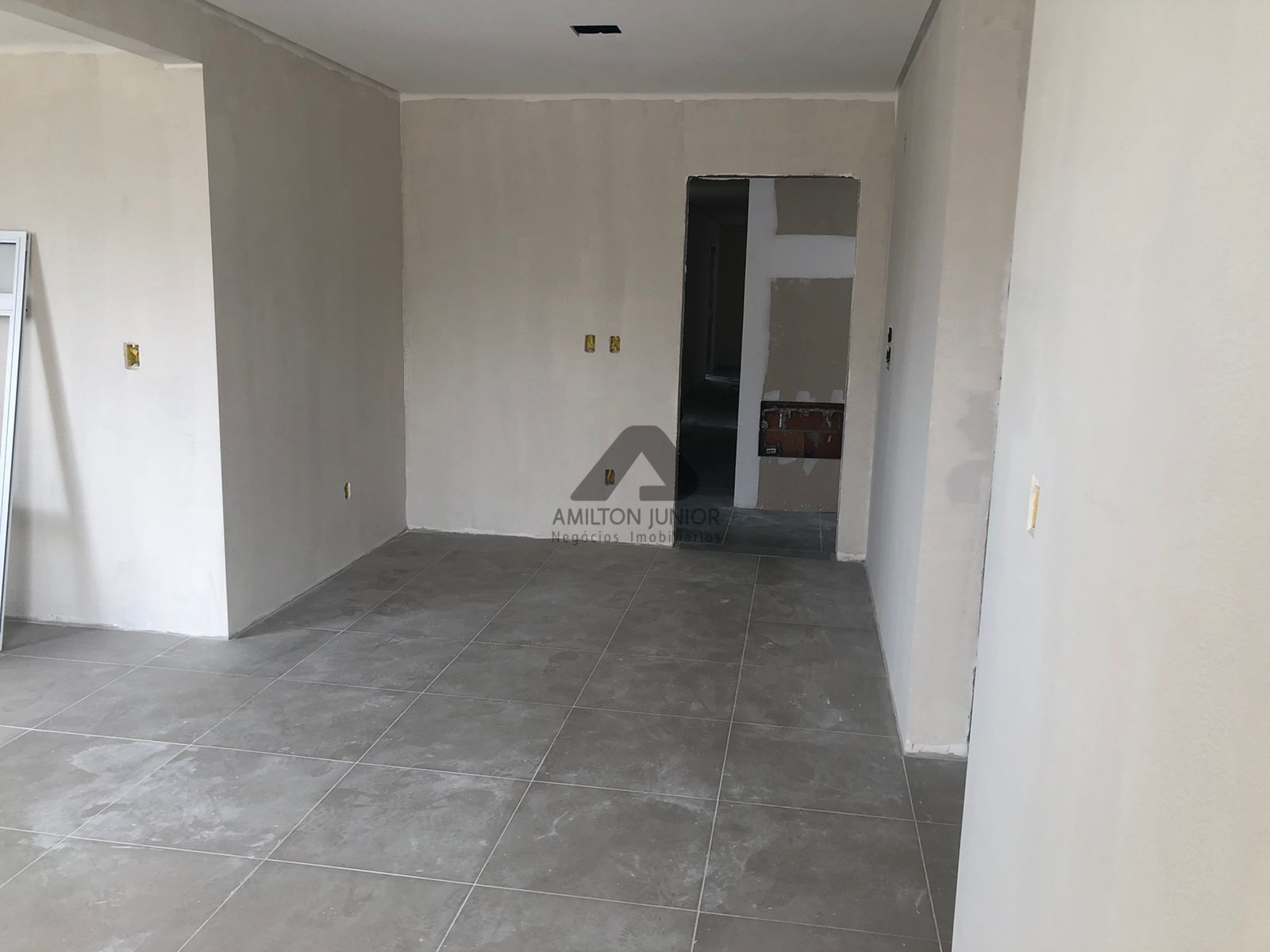 Apartamento à venda com 2 quartos, 79m² - Foto 6