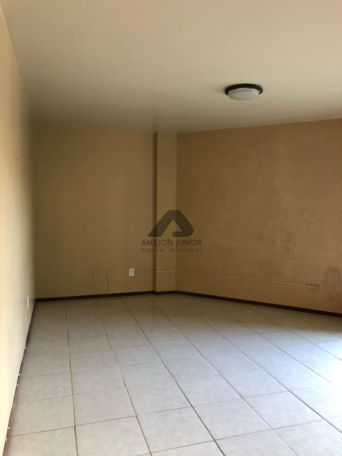 Apartamento à venda com 2 quartos, 77m² - Foto 6