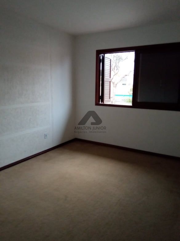 Casa à venda com 3 quartos, 351m² - Foto 19