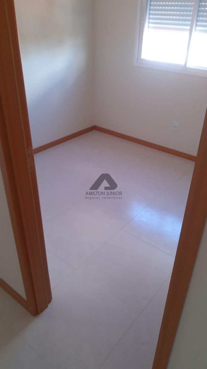 Apartamento à venda com 2 quartos, 45m² - Foto 14