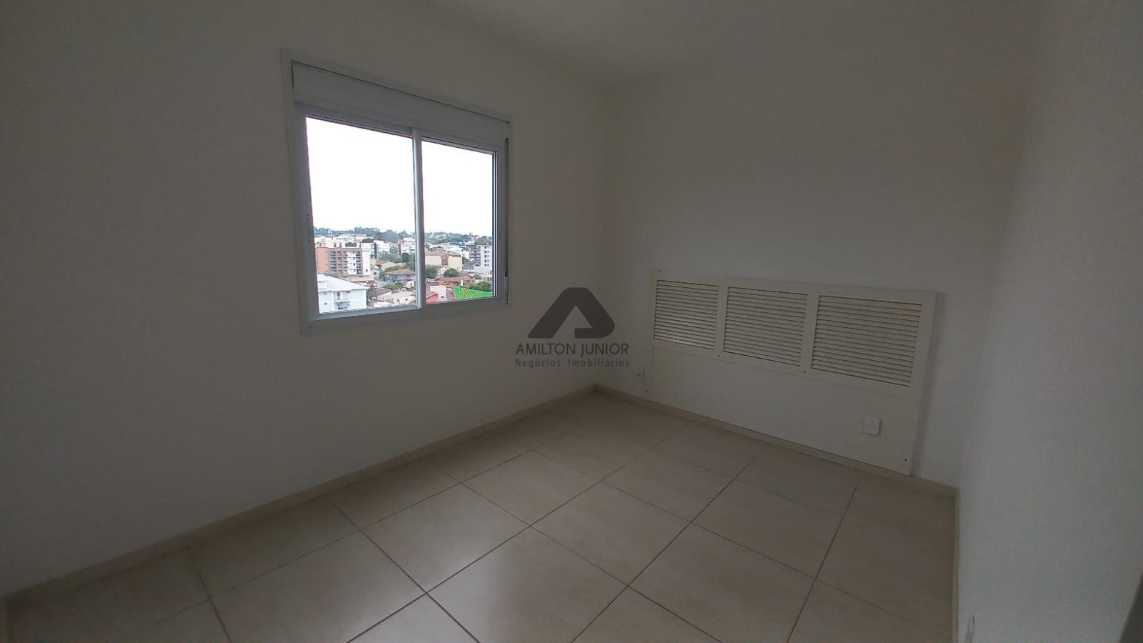 Apartamento para alugar com 2 quartos, 66m² - Foto 17