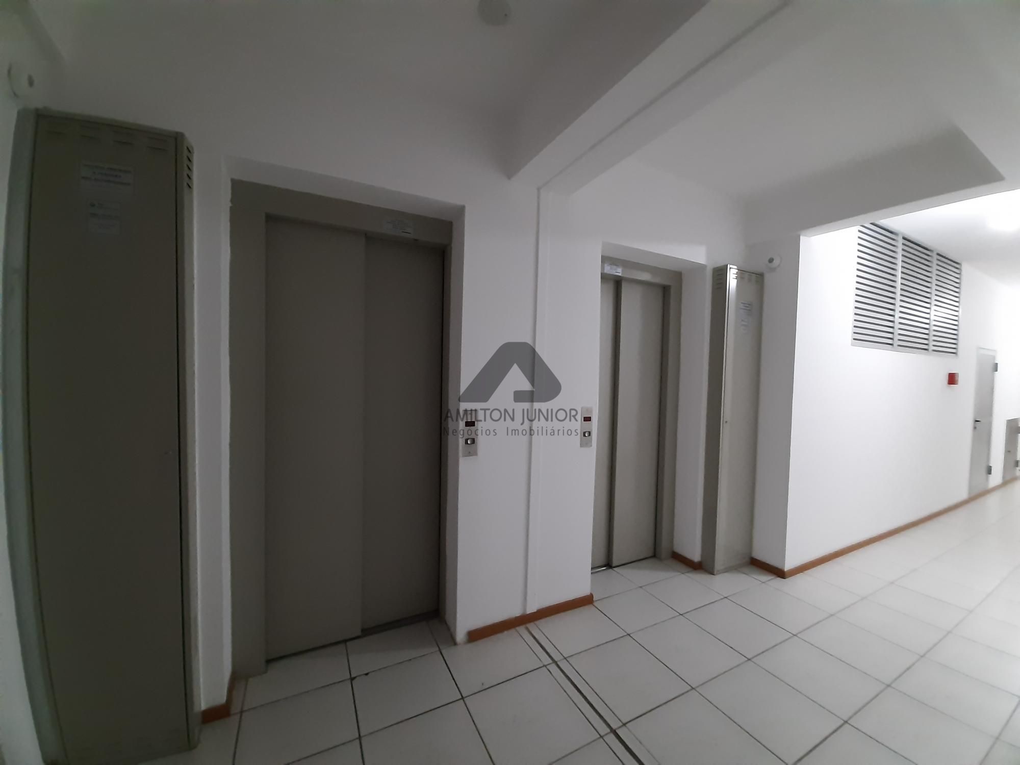 Apartamento à venda e aluguel com 3 quartos, 87m² - Foto 4