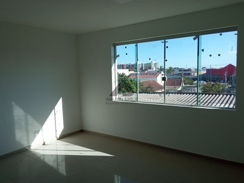 Casa à venda com 4 quartos, 500m² - Foto 6