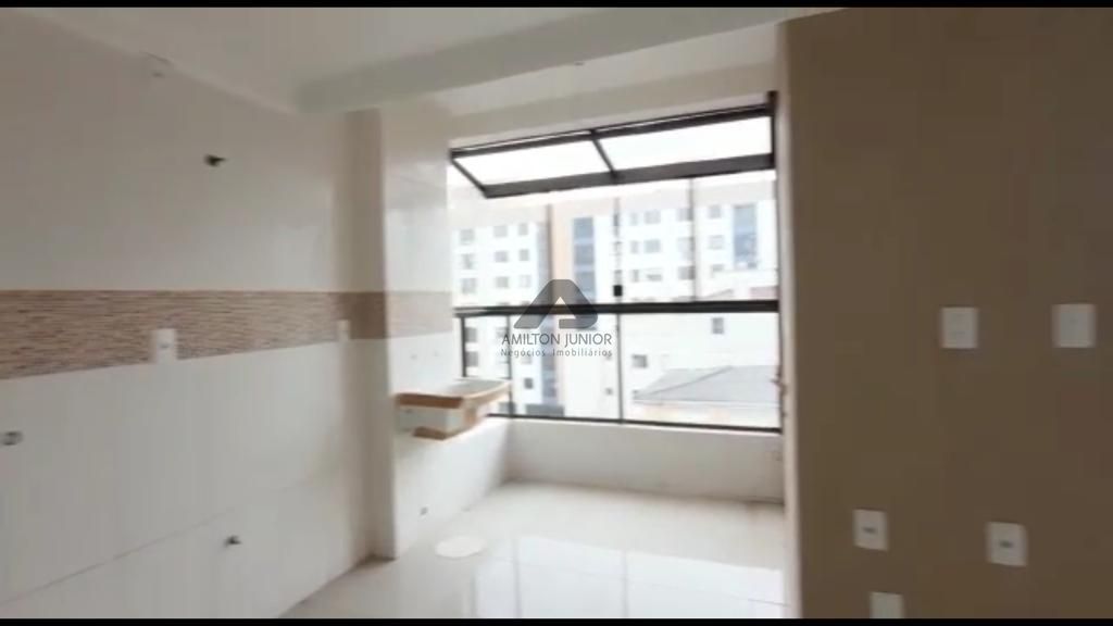 Apartamento à venda com 3 quartos, 243m² - Foto 18