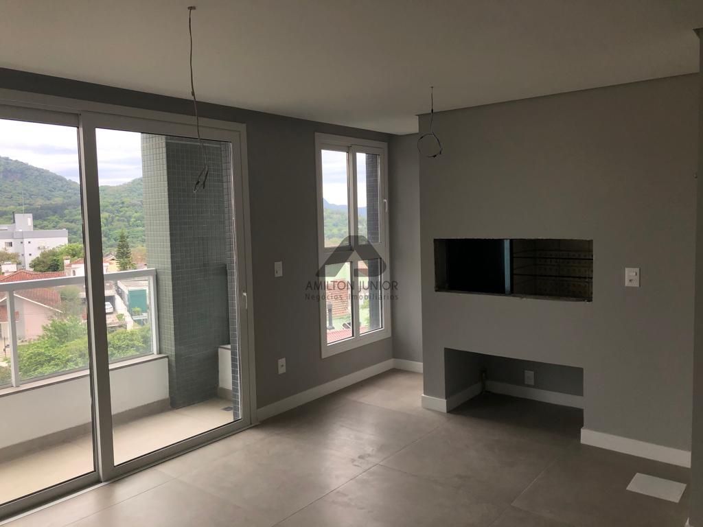 Apartamento à venda com 2 quartos, 135m² - Foto 6