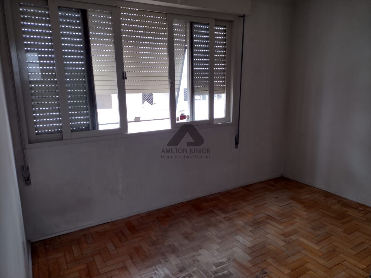 Apartamento à venda com 3 quartos, 98m² - Foto 7