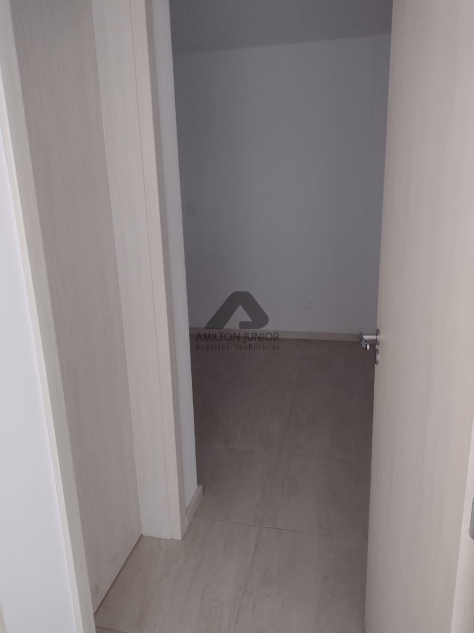 Apartamento à venda com 2 quartos, 73m² - Foto 19