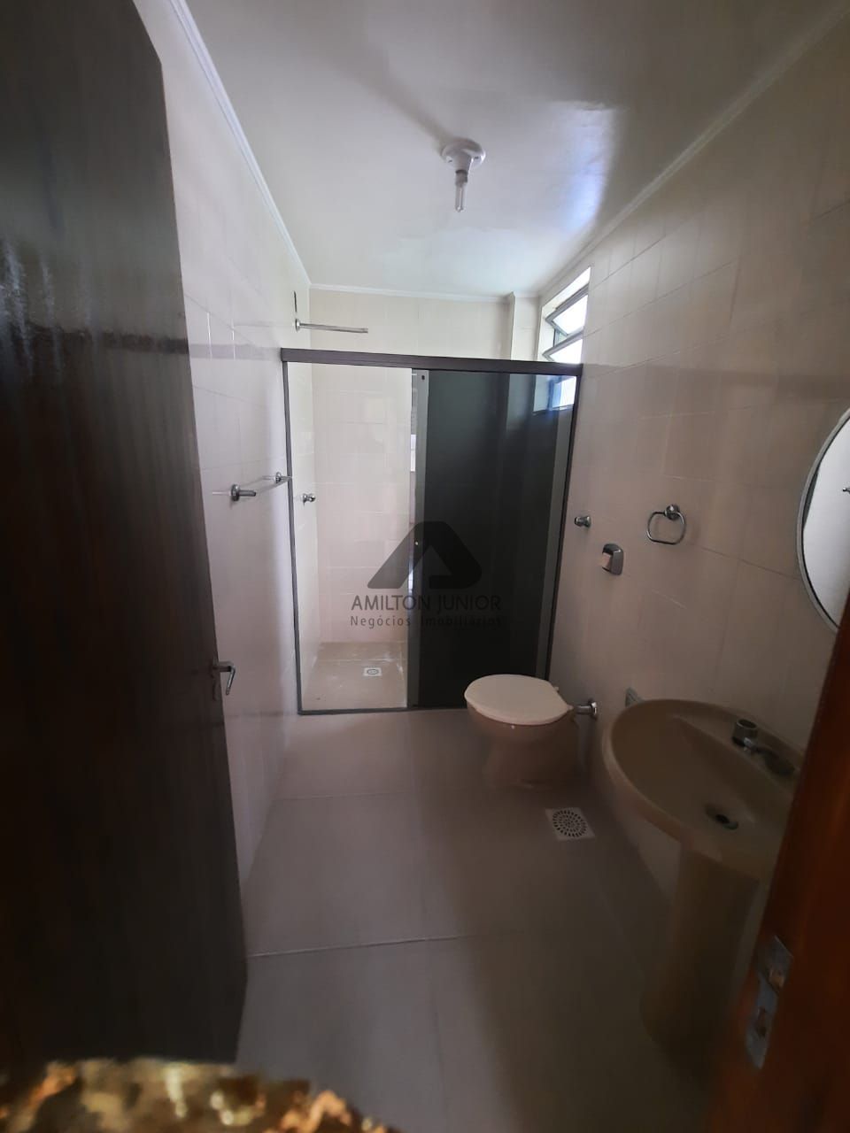 Apartamento à venda com 3 quartos, 214m² - Foto 6