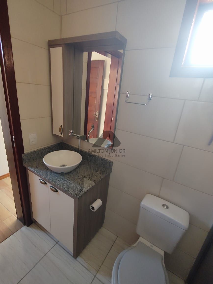 Casa à venda com 2 quartos, 62m² - Foto 15