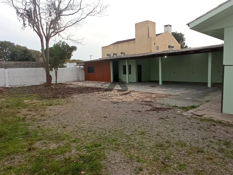 Casa à venda com 3 quartos, 351m² - Foto 5