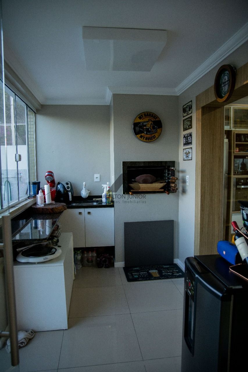 Apartamento à venda com 3 quartos, 117m² - Foto 25