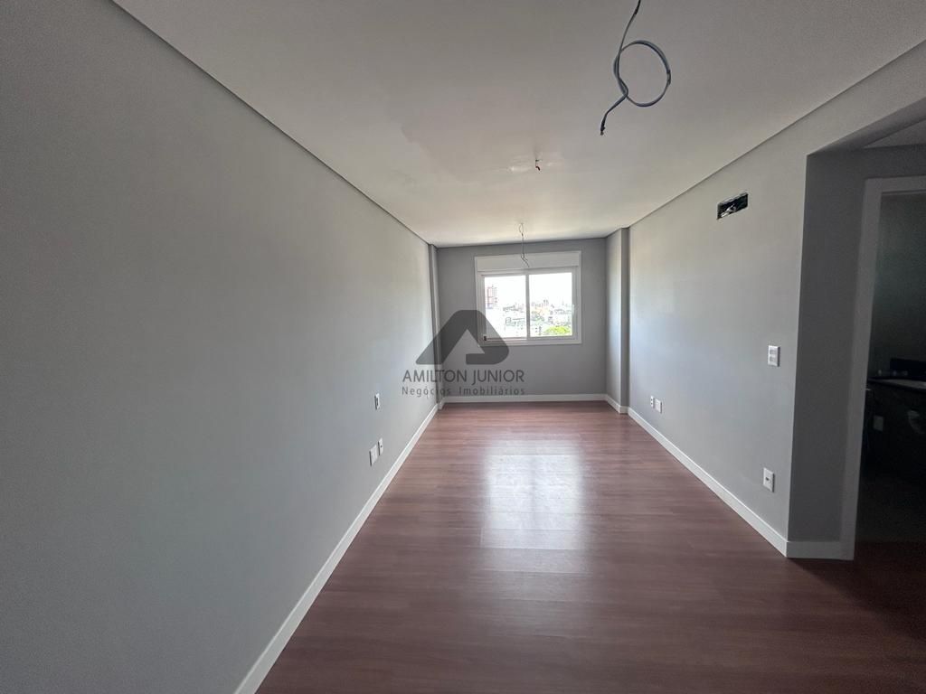 Apartamento à venda com 3 quartos, 135m² - Foto 7