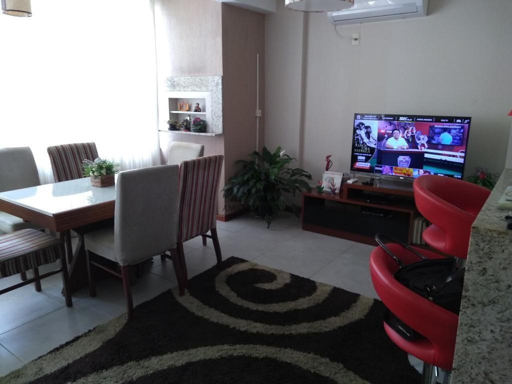 Apartamento à venda com 2 quartos, 75m² - Foto 18