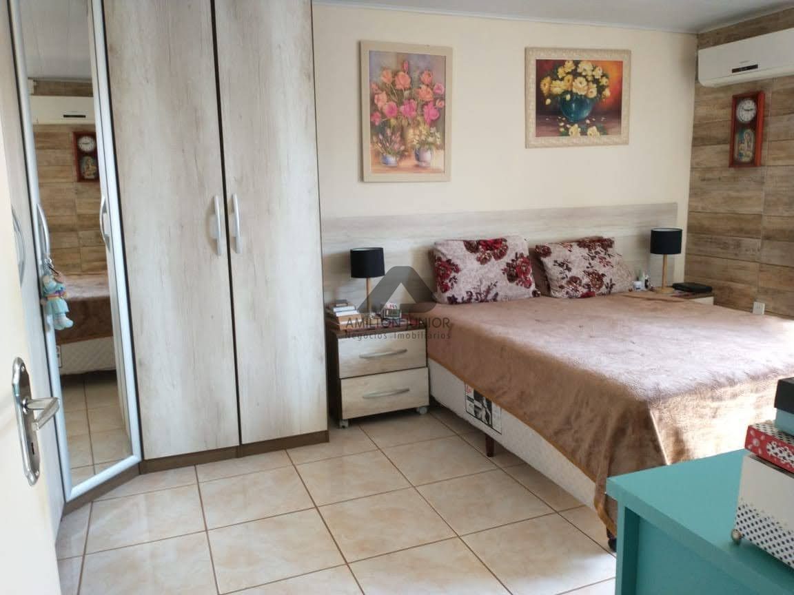 Casa à venda com 3 quartos, 180m² - Foto 16