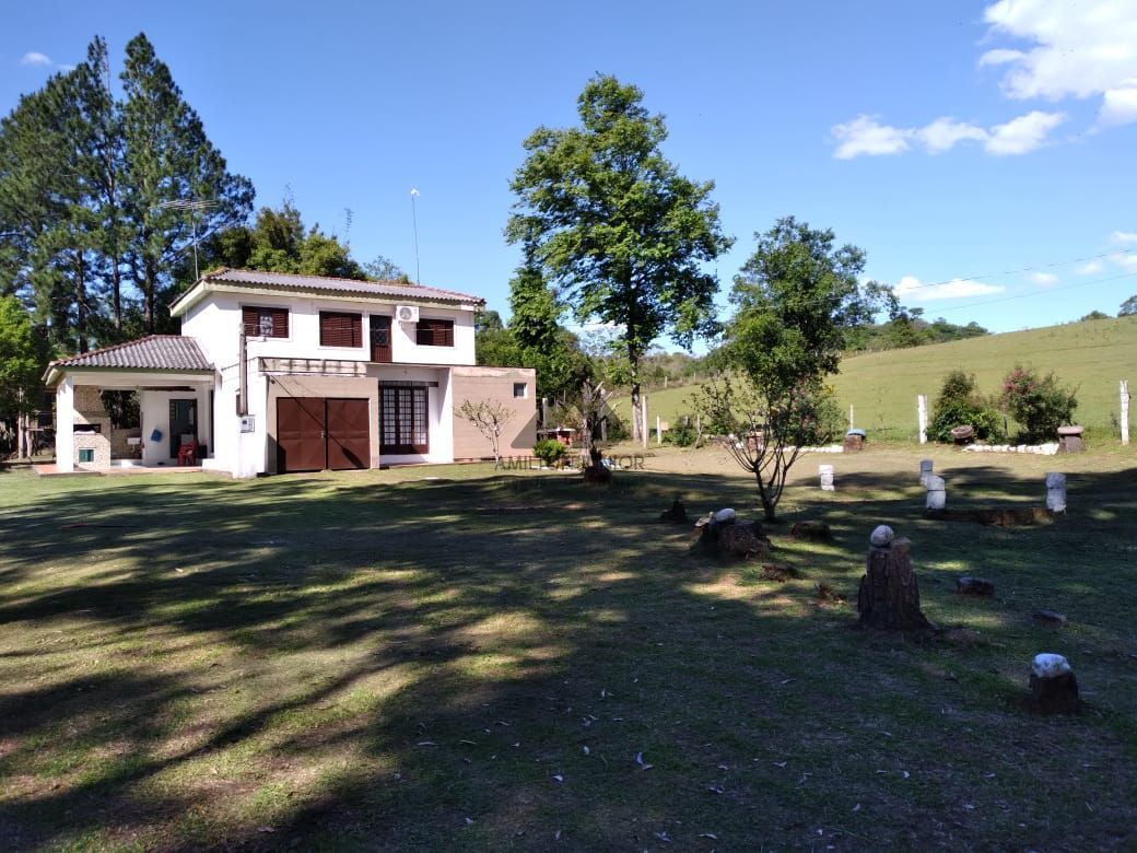 Fazenda à venda com 2 quartos, 25000m² - Foto 1