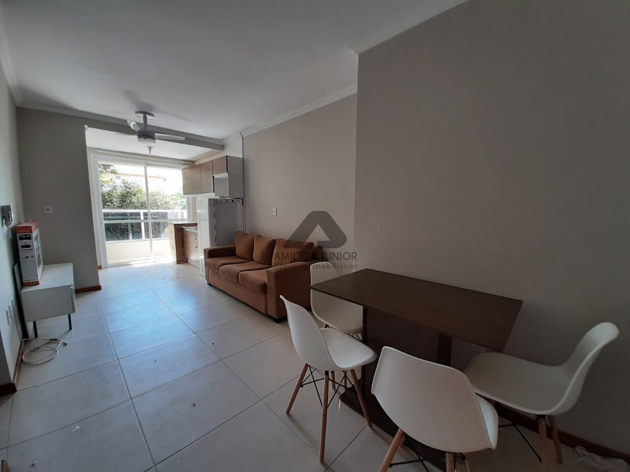 Apartamento à venda com 1 quarto, 40m² - Foto 5