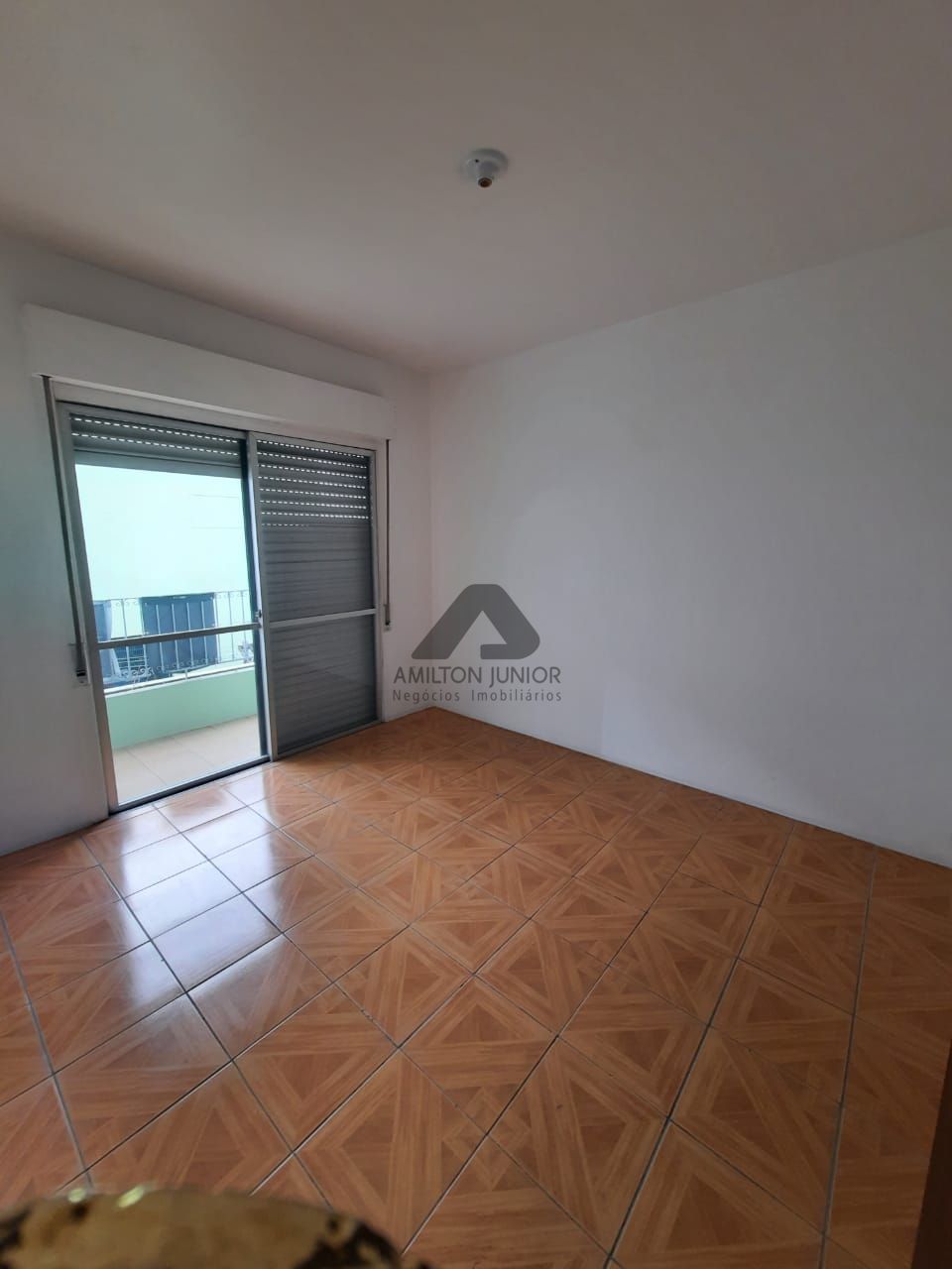 Apartamento à venda com 3 quartos, 214m² - Foto 7