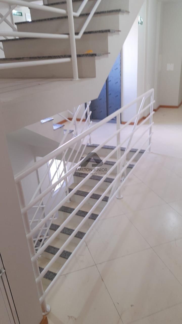 Apartamento à venda com 2 quartos, 45m² - Foto 3