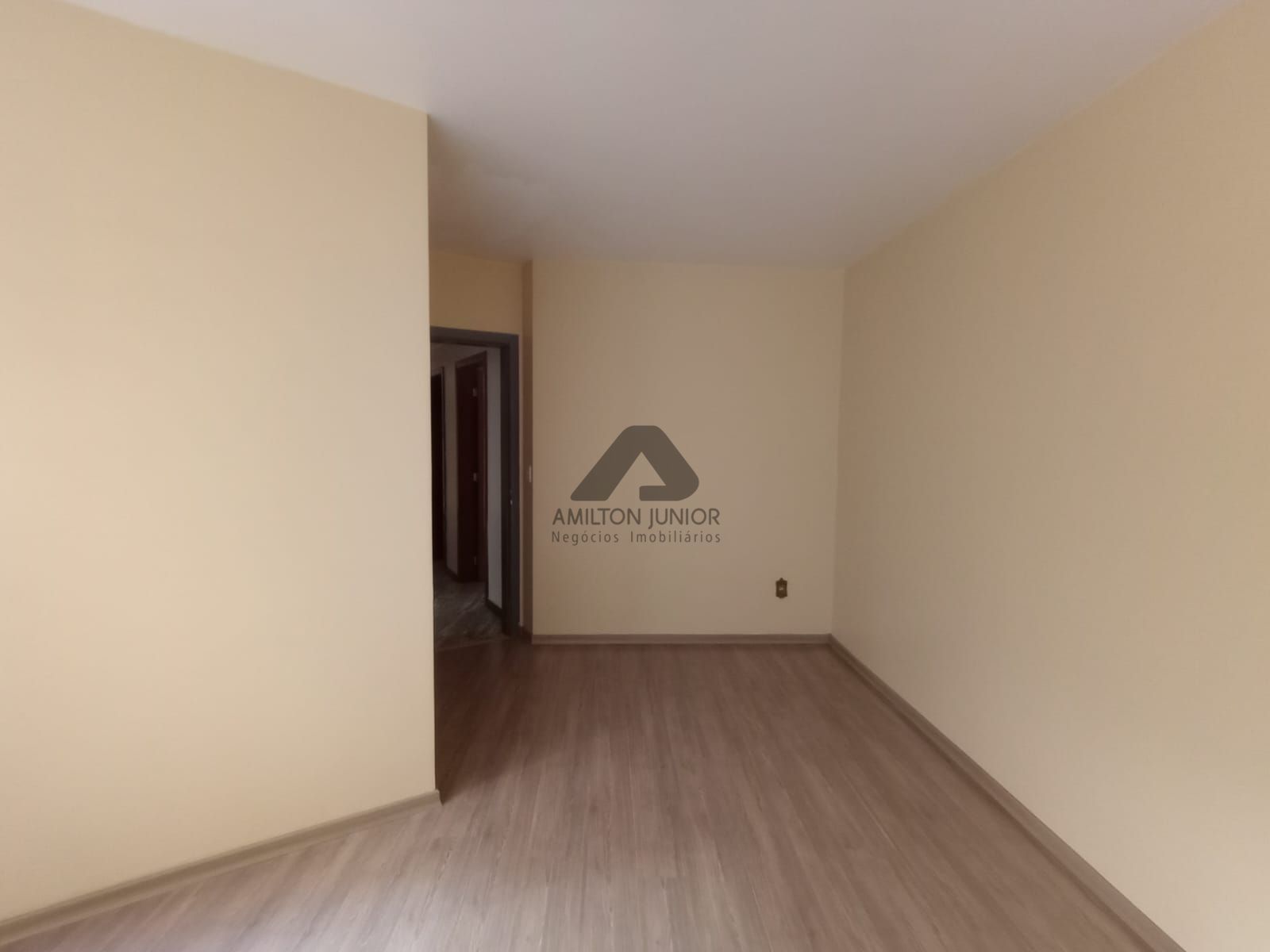 Apartamento à venda com 2 quartos, 87m² - Foto 6