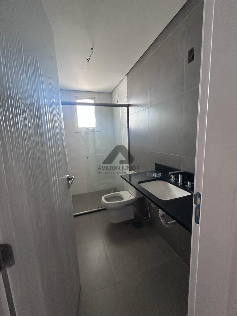 Apartamento à venda com 3 quartos, 135m² - Foto 6