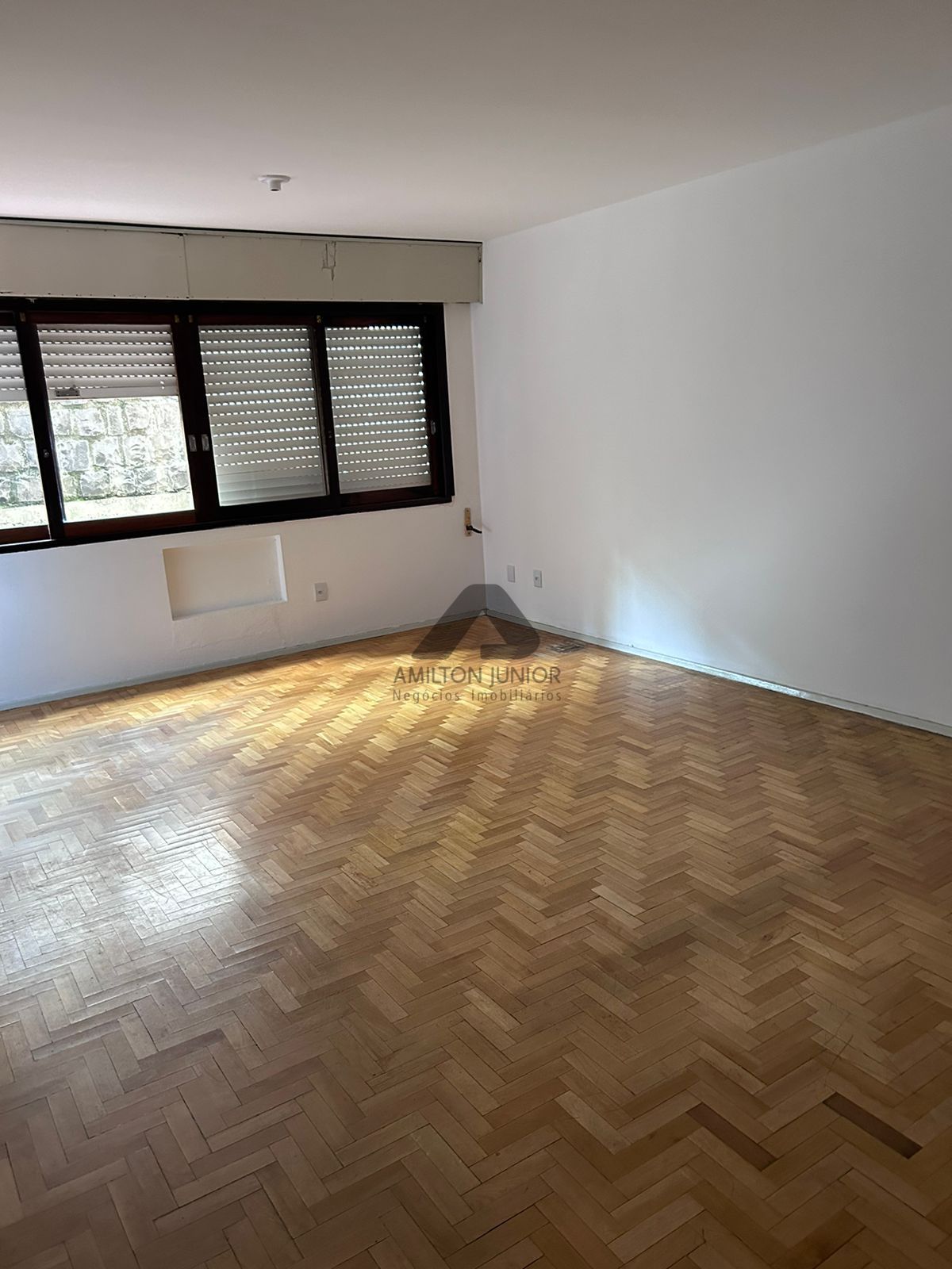 Apartamento à venda e aluguel com 3 quartos, 140m² - Foto 6