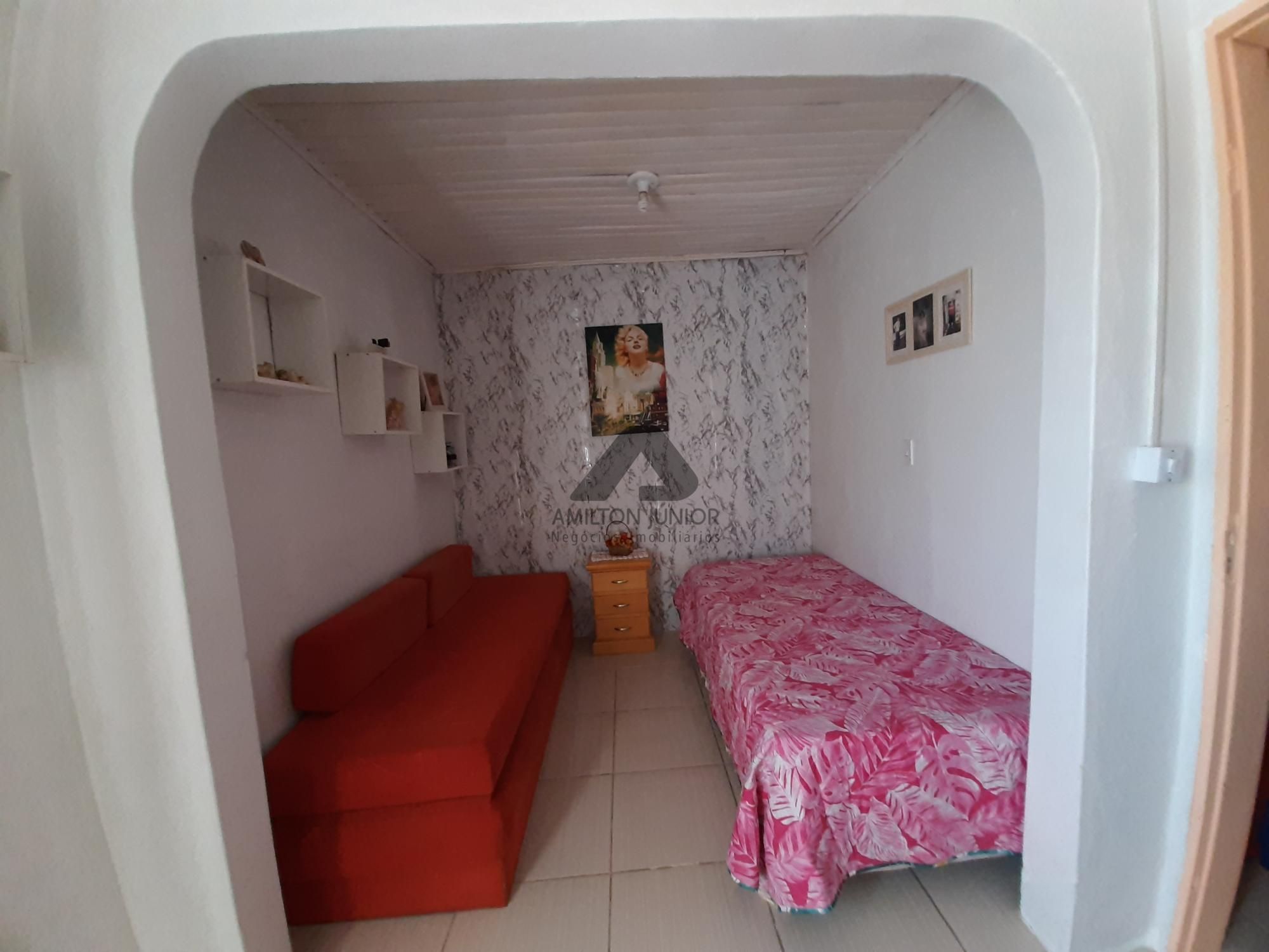 Casa à venda com 2 quartos, 83m² - Foto 17