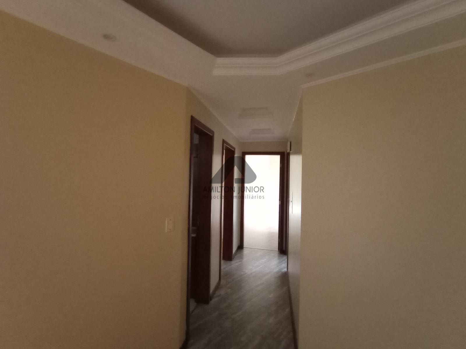 Apartamento à venda com 2 quartos, 87m² - Foto 3