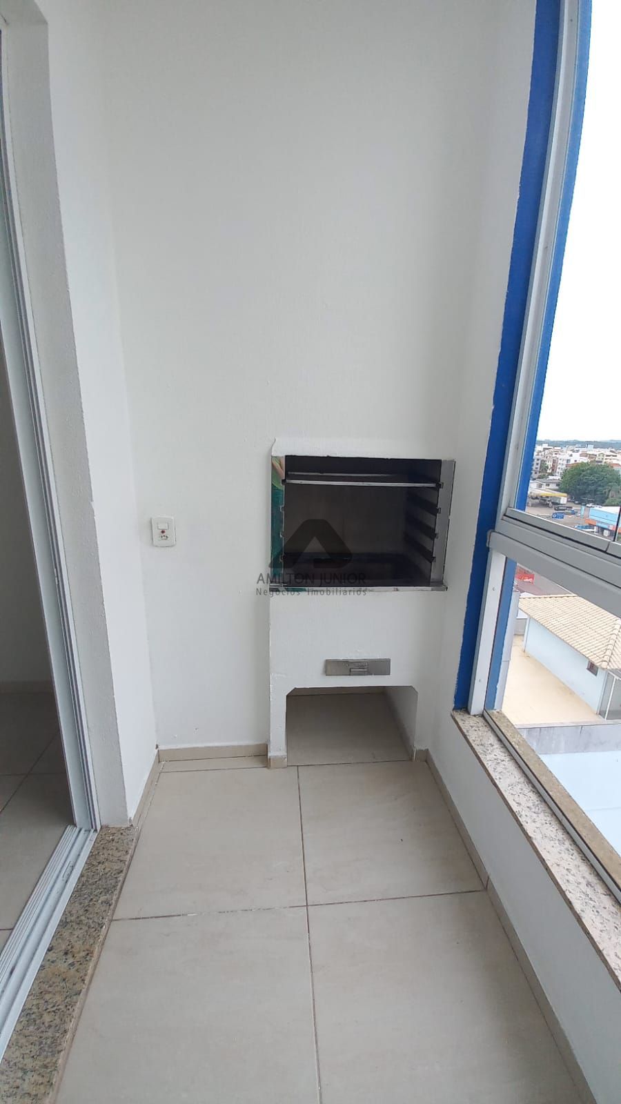 Apartamento para alugar com 2 quartos, 66m² - Foto 11