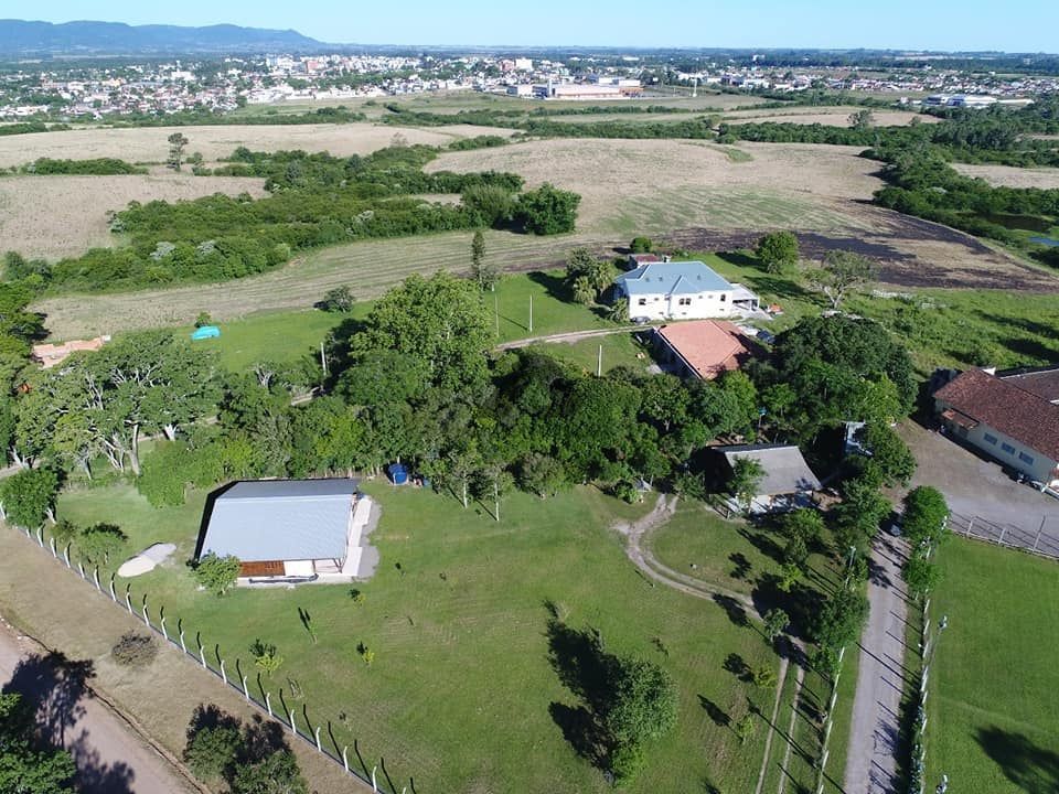 Fazenda à venda com 1 quarto, 91m² - Foto 2