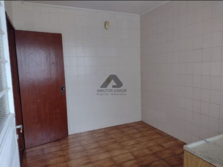 Apartamento à venda com 1 quarto, 38m² - Foto 11