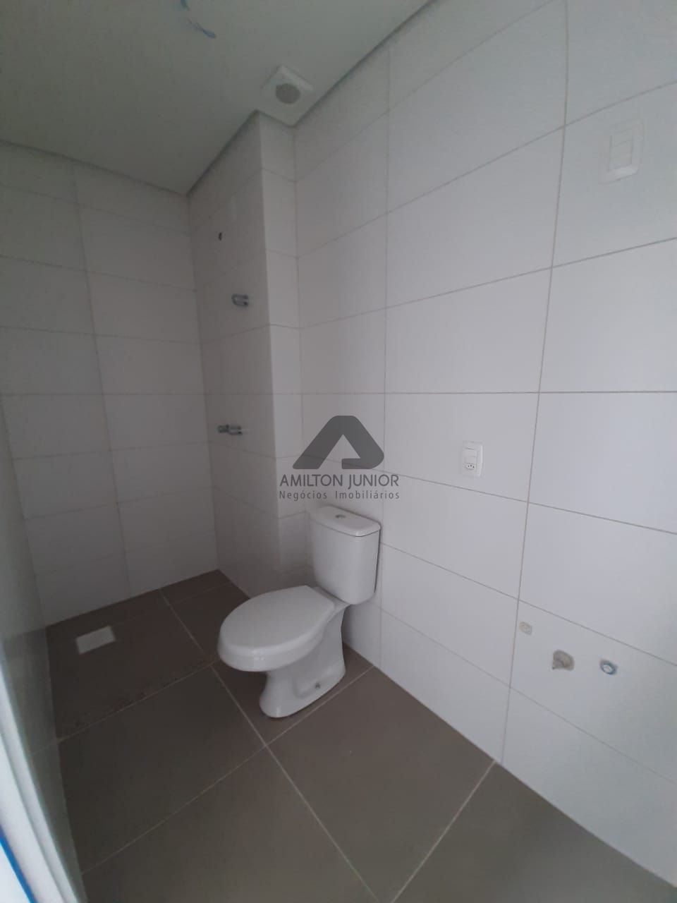 Apartamento à venda com 1 quarto, 38m² - Foto 5