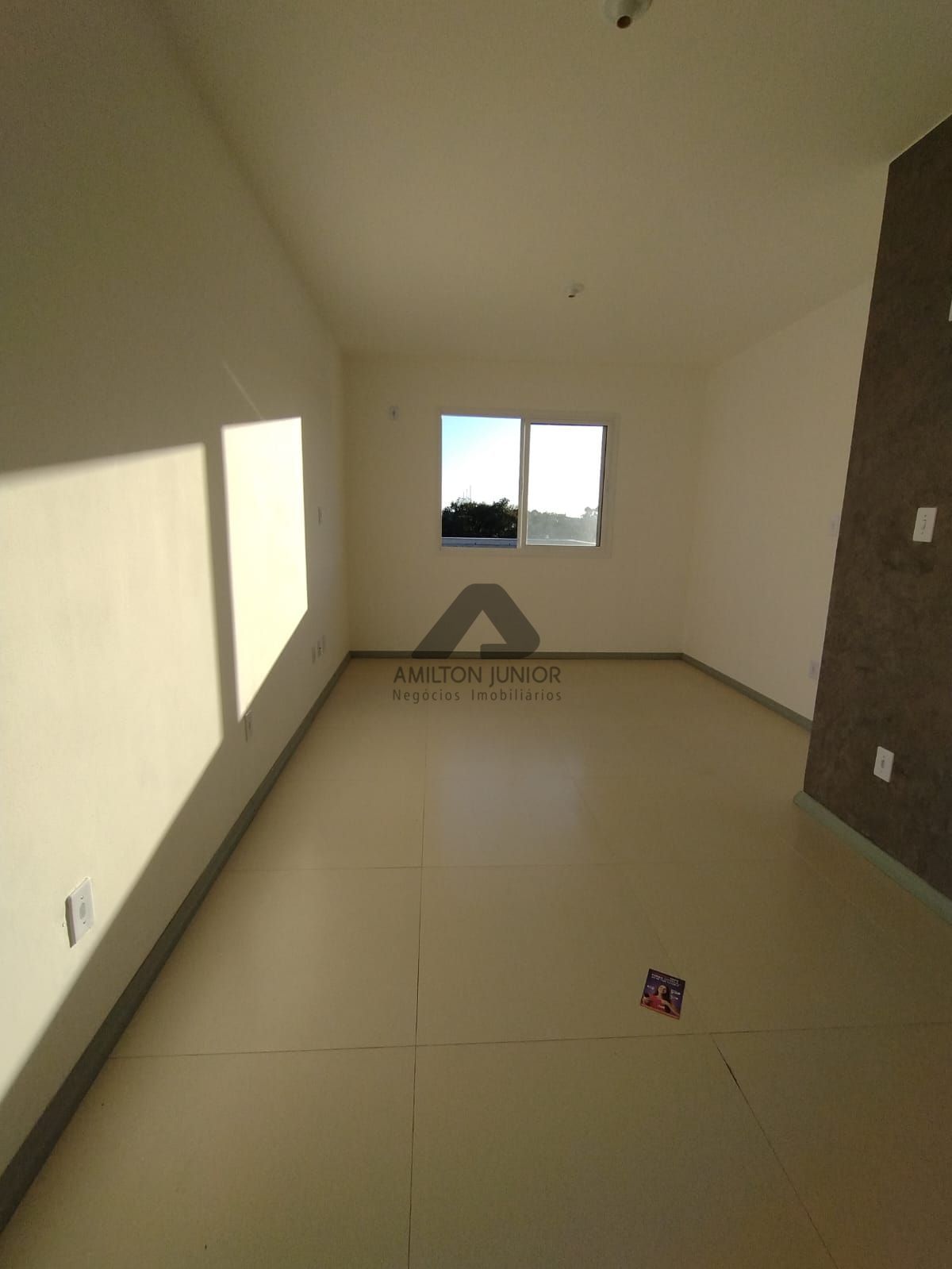 Apartamento à venda com 1 quarto, 38m² - Foto 5