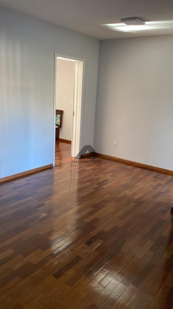 Apartamento à venda com 4 quartos, 162m² - Foto 36