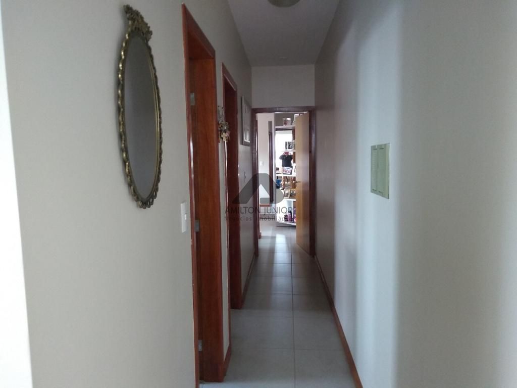 Apartamento à venda com 2 quartos, 75m² - Foto 5