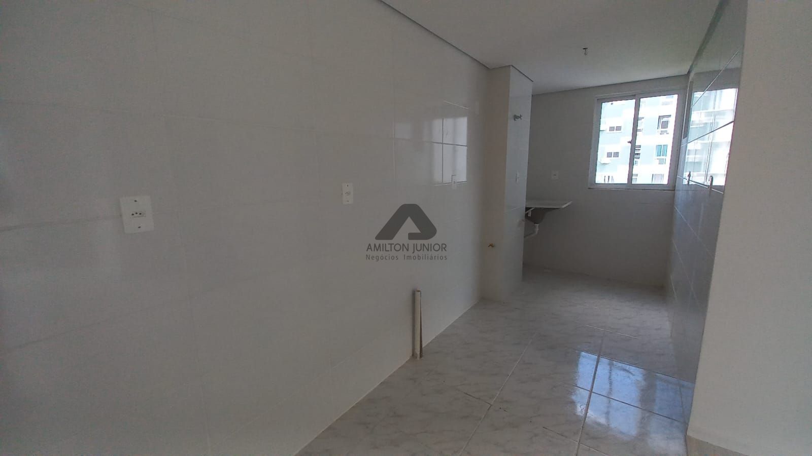 Apartamento à venda com 2 quartos, 58m² - Foto 24