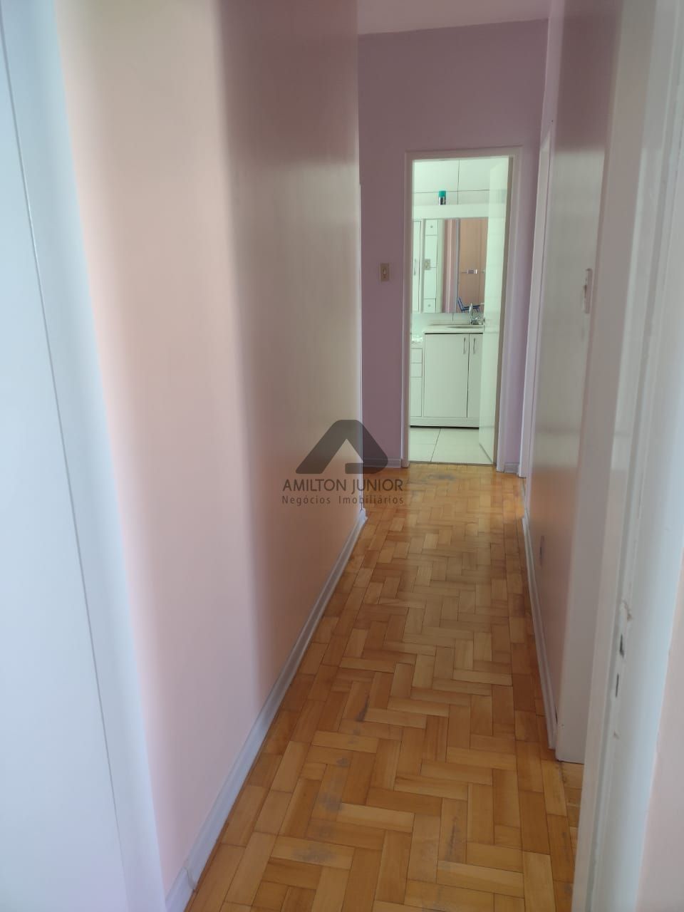 Apartamento à venda com 3 quartos, 105m² - Foto 13