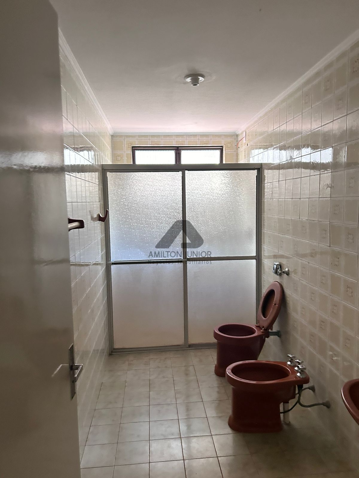 Apartamento à venda e aluguel com 3 quartos, 140m² - Foto 10