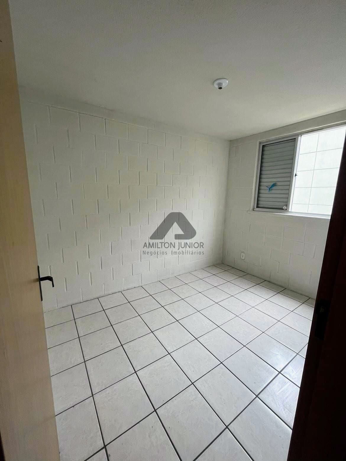 Apartamento à venda com 2 quartos, 44m² - Foto 6