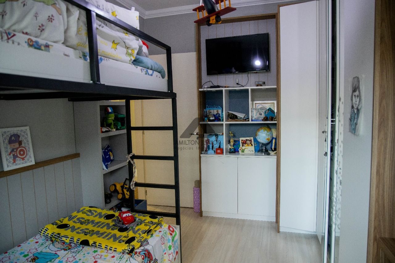 Apartamento à venda com 3 quartos, 117m² - Foto 17