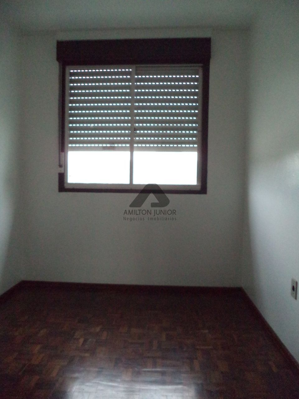 Apartamento à venda com 3 quartos, 110m² - Foto 9