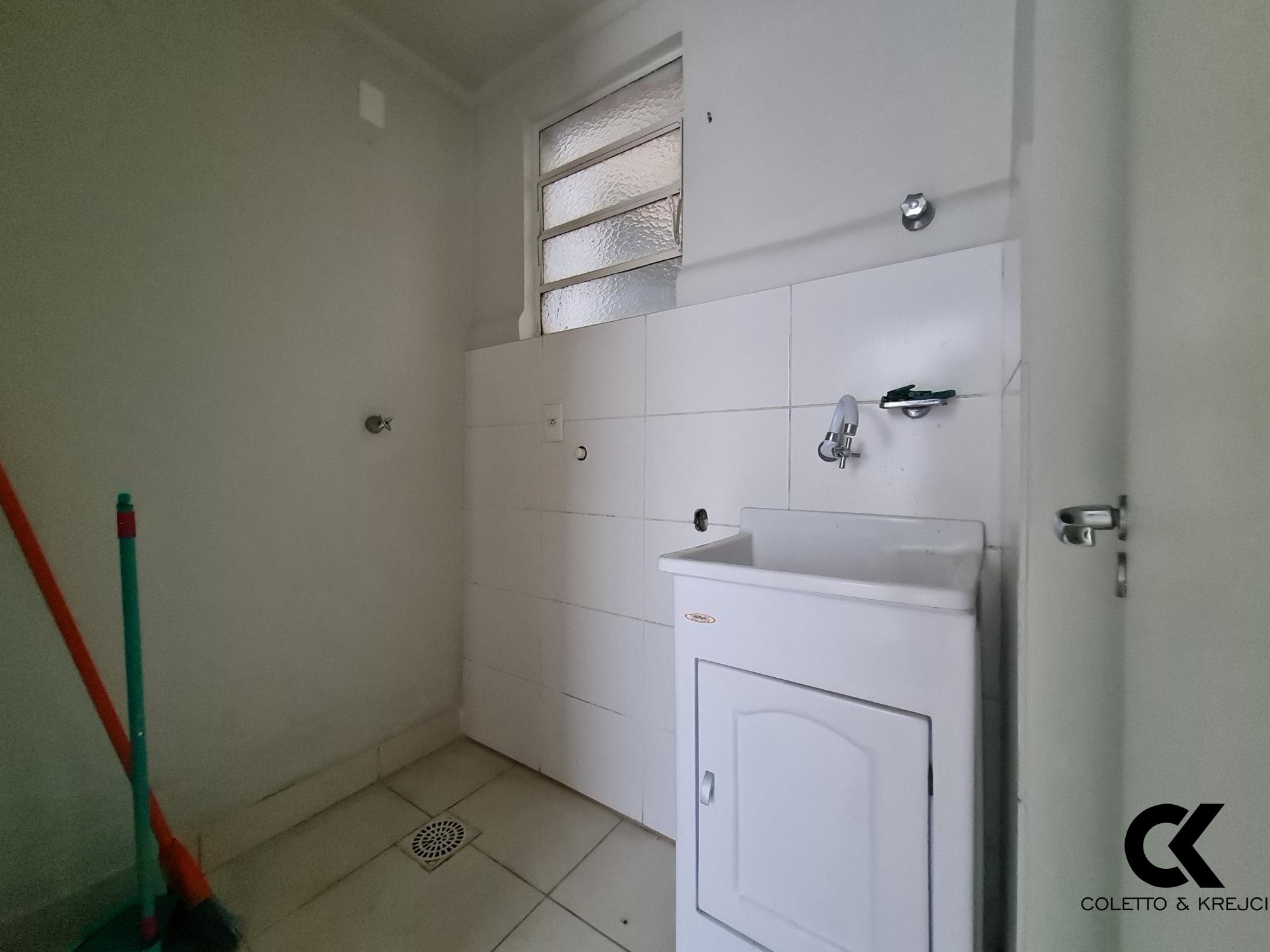 Apartamento à venda com 3 quartos, 110m² - Foto 12