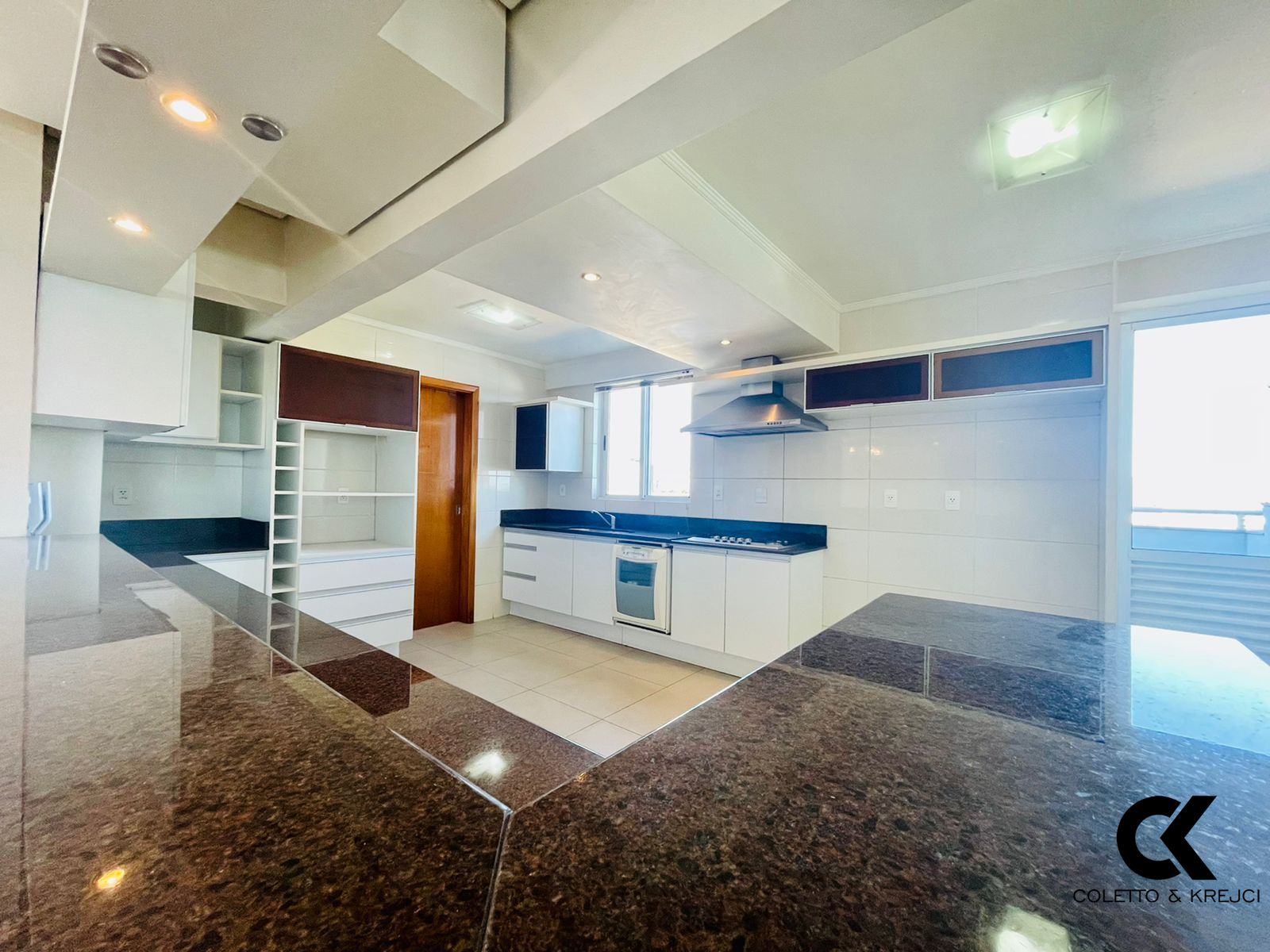 Cobertura, 4 quartos, 353 m² - Foto 18