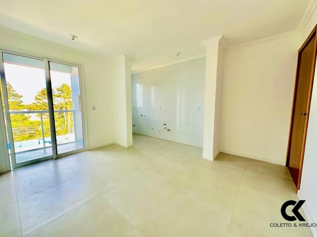 Apartamento à venda com 2 quartos, 60m² - Foto 3