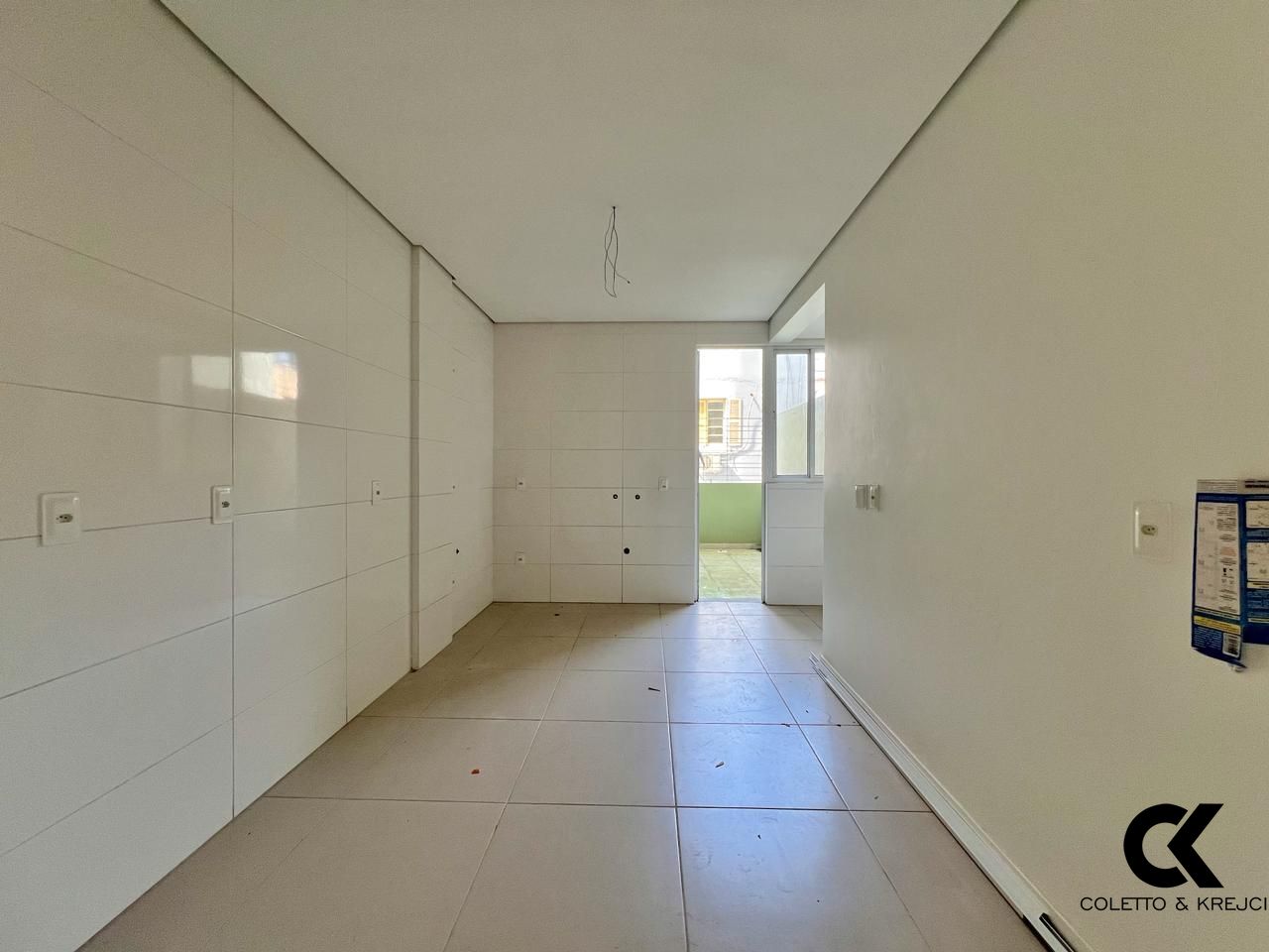 Apartamento à venda com 3 quartos, 118m² - Foto 6