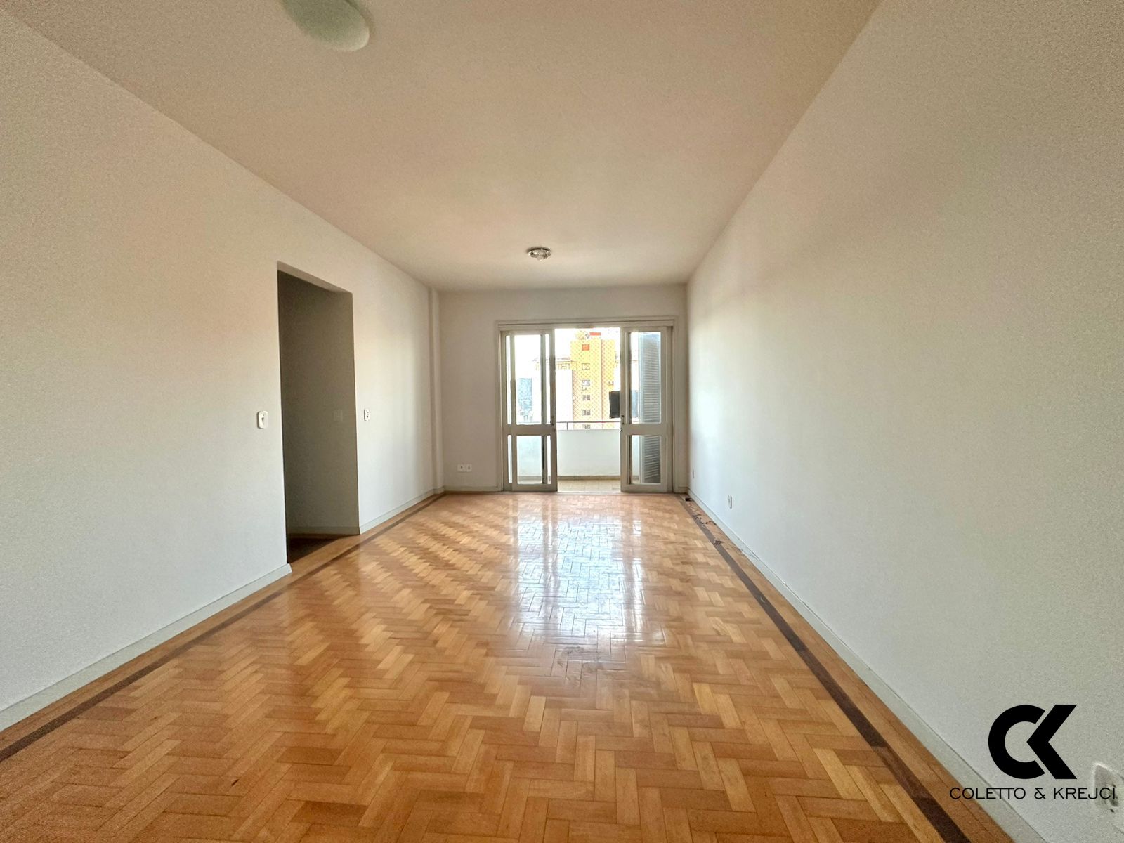 Apartamento, 3 quartos, 117 m² - Foto 2