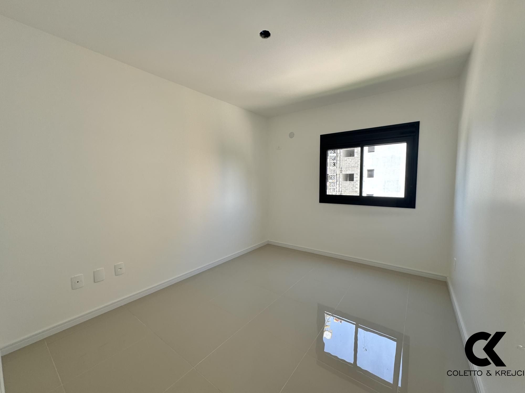 Apartamento à venda com 2 quartos, 84m² - Foto 13
